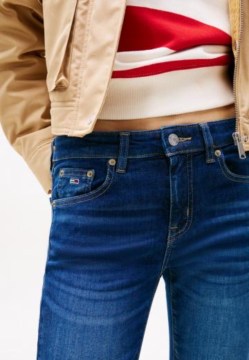 Узкие джинсы