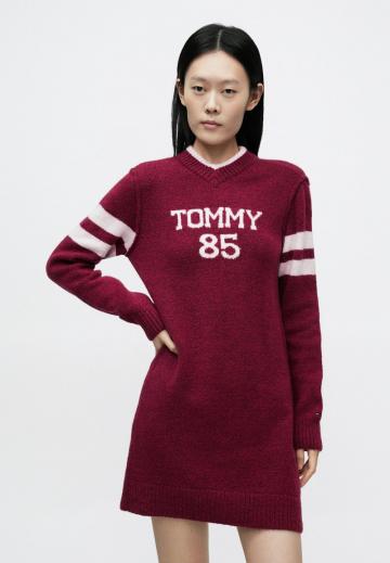 Вязаное платье