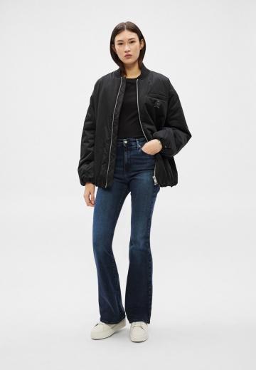 Клешеные джинсы