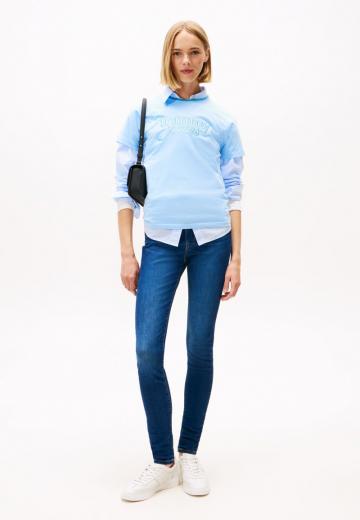 Узкие джинсы