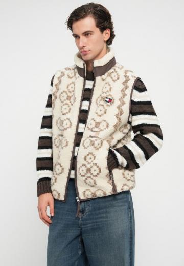 Свободные джинсы