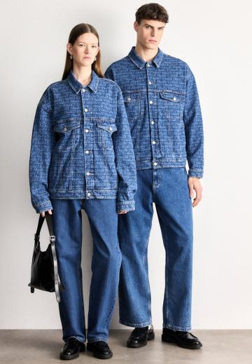 Джинсовая куртка