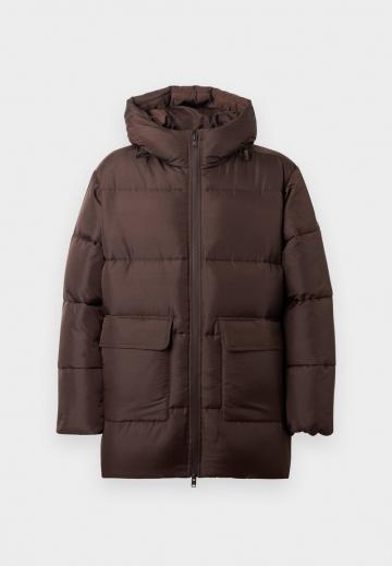 Зимняя куртка