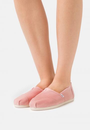 Спортивные балетки