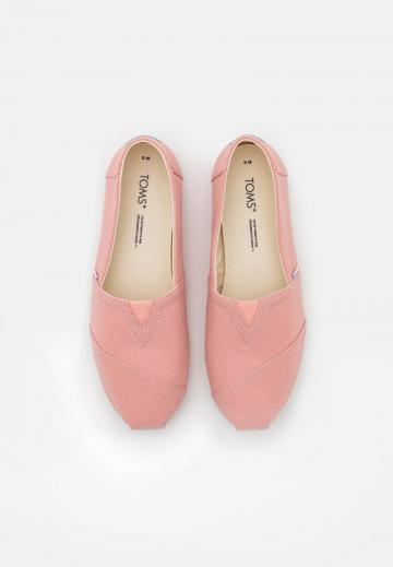 Спортивные балетки