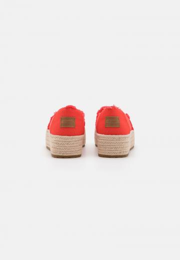 Эспадрильи