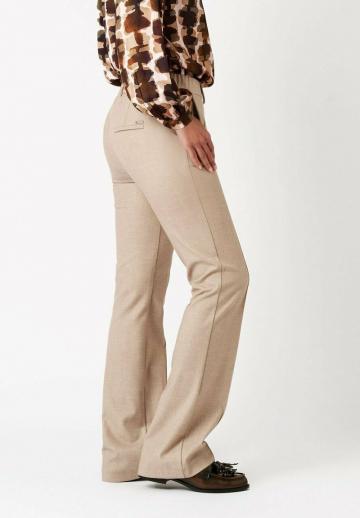 Свободные джинсы