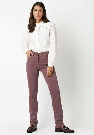 Узкие джинсы