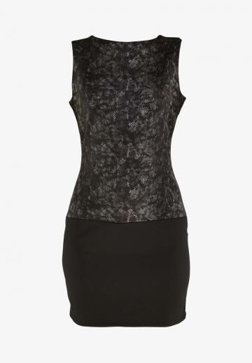 Платье футляр