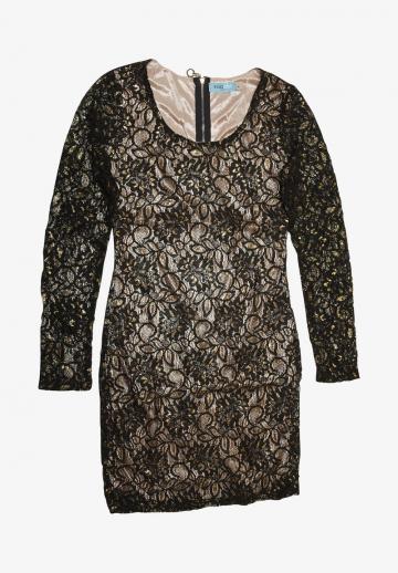 Платье футляр