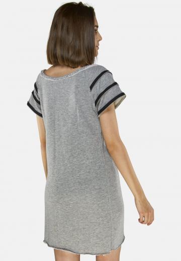 Короткое платье