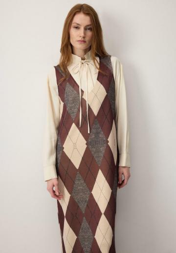 Вязаное платье