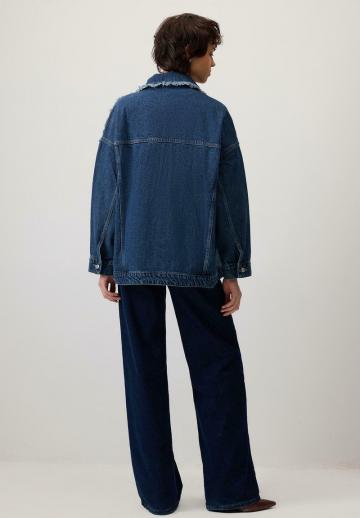 Джинсовая куртка