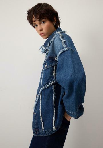 Джинсовая куртка