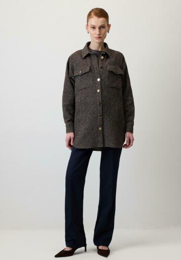 Короткое пальто