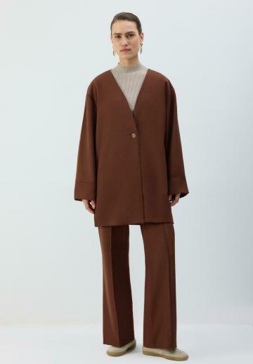 Короткое пальто