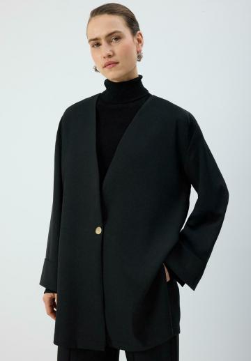 Короткое пальто