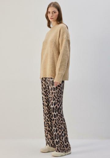 Прямые брюки