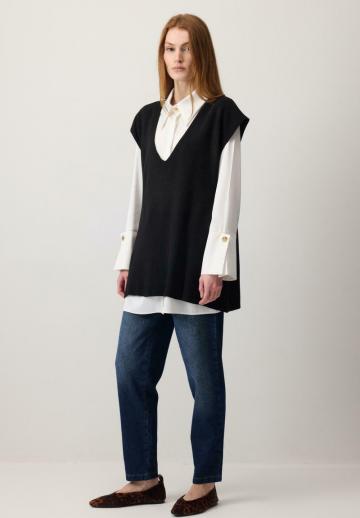 Пуловер без рукавов