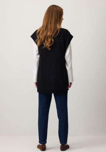 Пуловер без рукавов