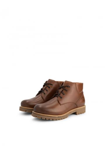 Ботинки на шнуровке