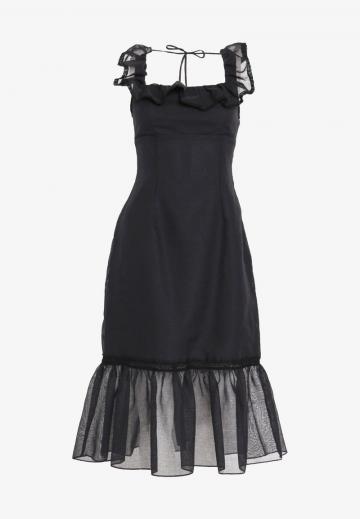 Платье футляр