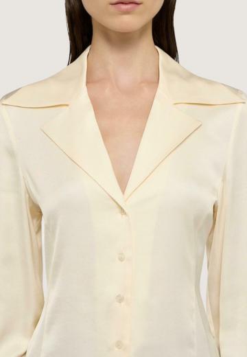 Атласная блузка