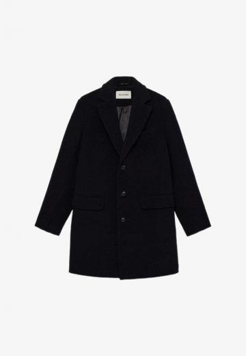 Короткое пальто