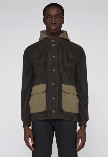 Вязаная кофта