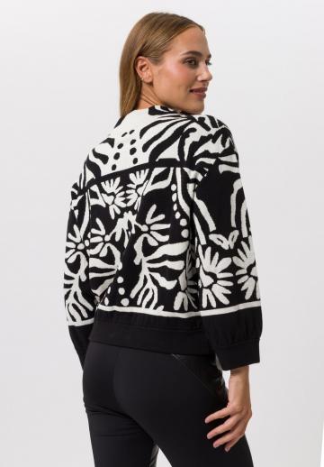 Пуловер с рукавом три четверти