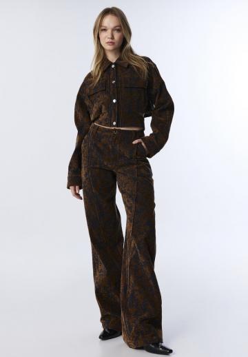 Короткая куртка