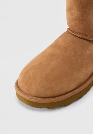 Зимние ботинки