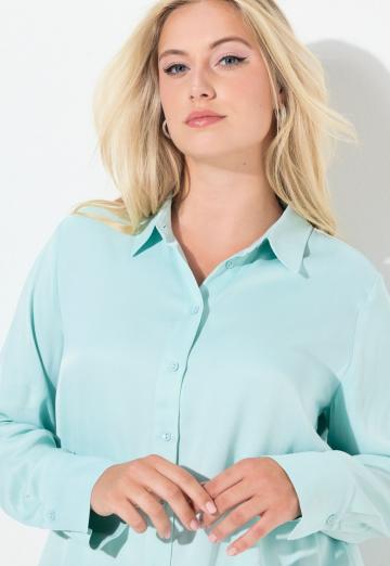 Атласная блузка