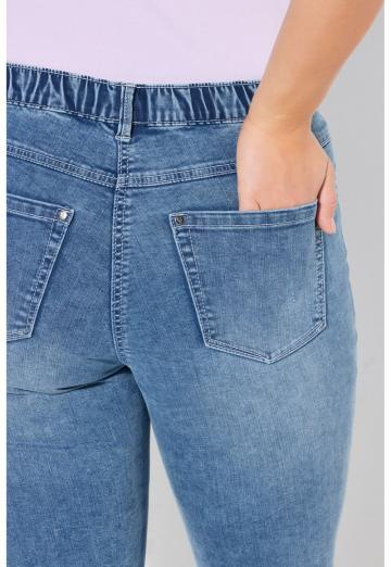 Короткие джинсы