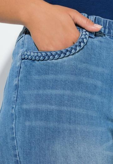 Узкие джинсы