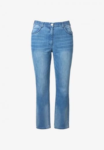 Узкие джинсы