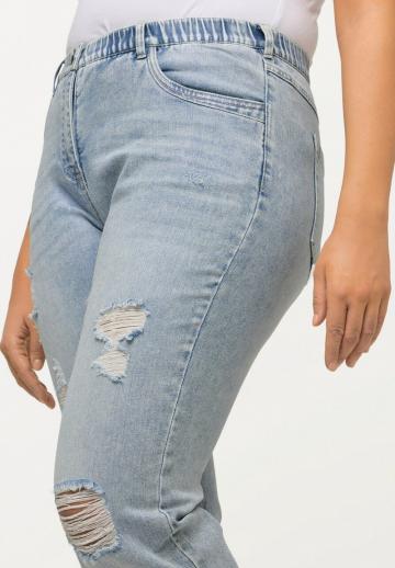 Короткие джинсы