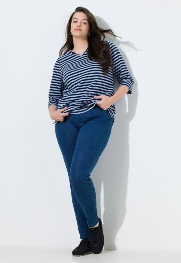 Узкие джинсы