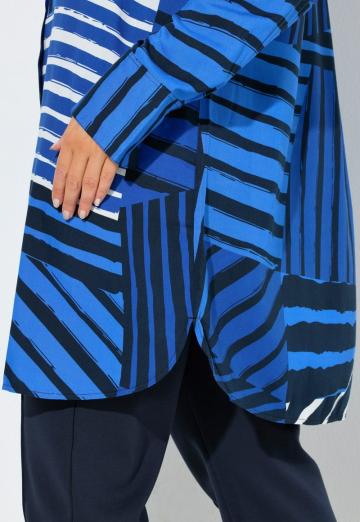 Длинная блузка