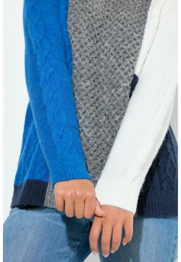 Длинный пуловер