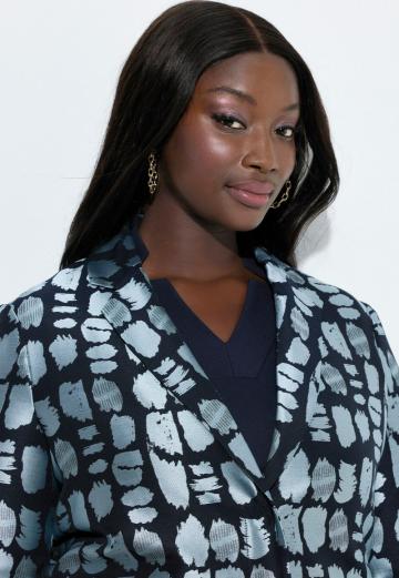 Короткое пальто