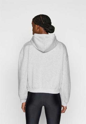 Спортивная толстовка