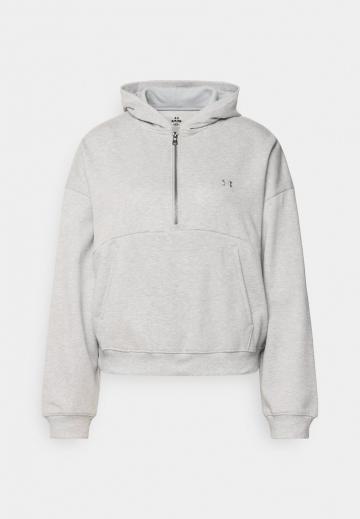 Спортивная толстовка