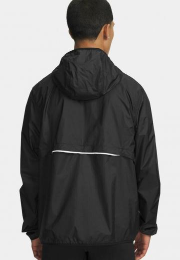 Спортивная куртка