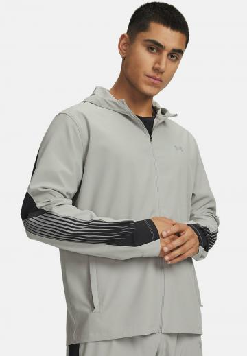 Спортивная куртка