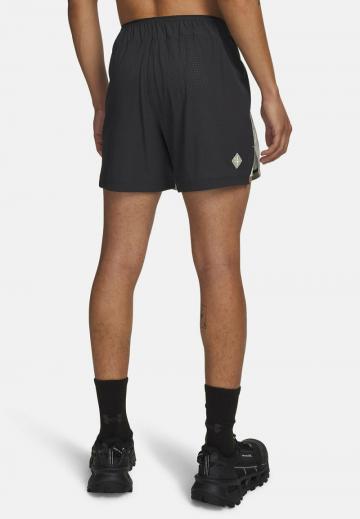 Спортивныве шорты