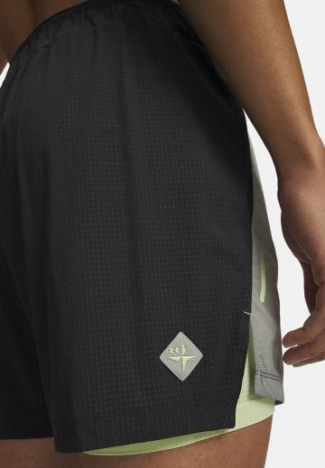 Спортивныве шорты