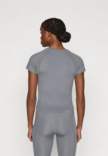 Спортивная майка