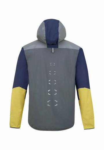 Спортивная куртка