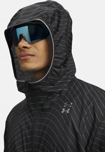 Спортивная куртка